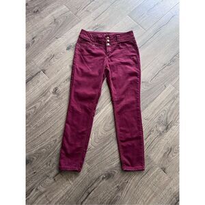 Blue Spice Women’s Skinny Burgundy size 9